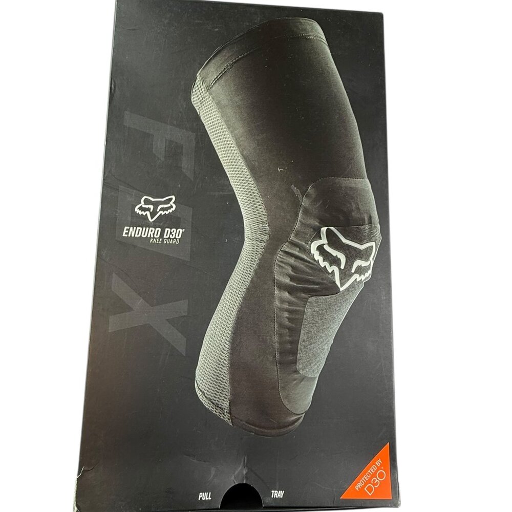 New in Box FOX Enduro D30 Knee Guard.  Single, Includes One Knee Guard.  Padded.